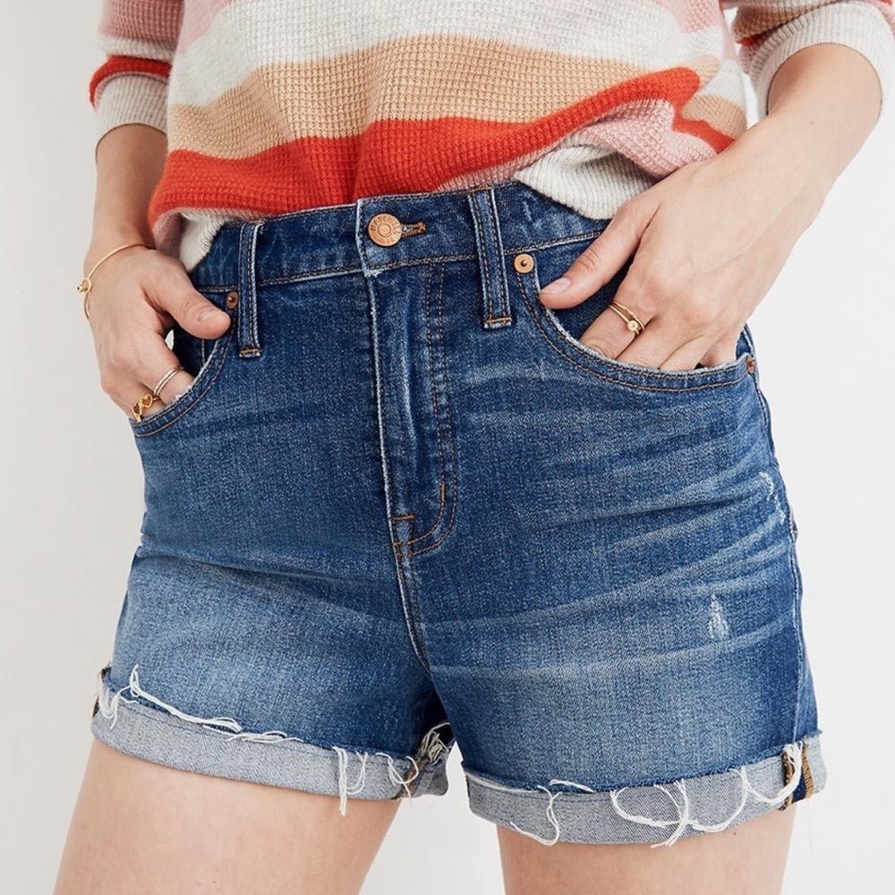 Madewell High rise denim shorts size 29 💙